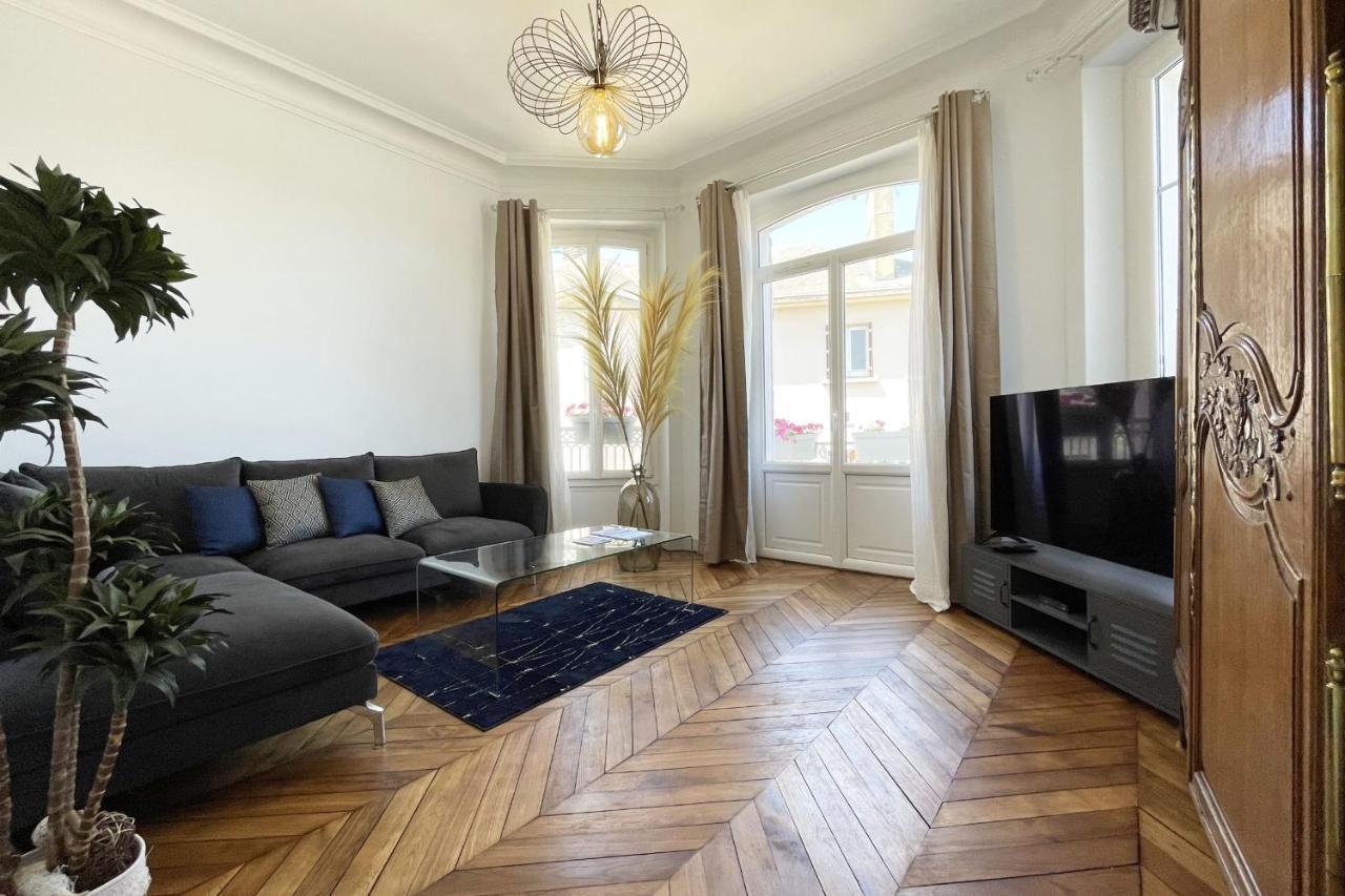 Appartement Haussmannien Proche Gare Шартър Екстериор снимка